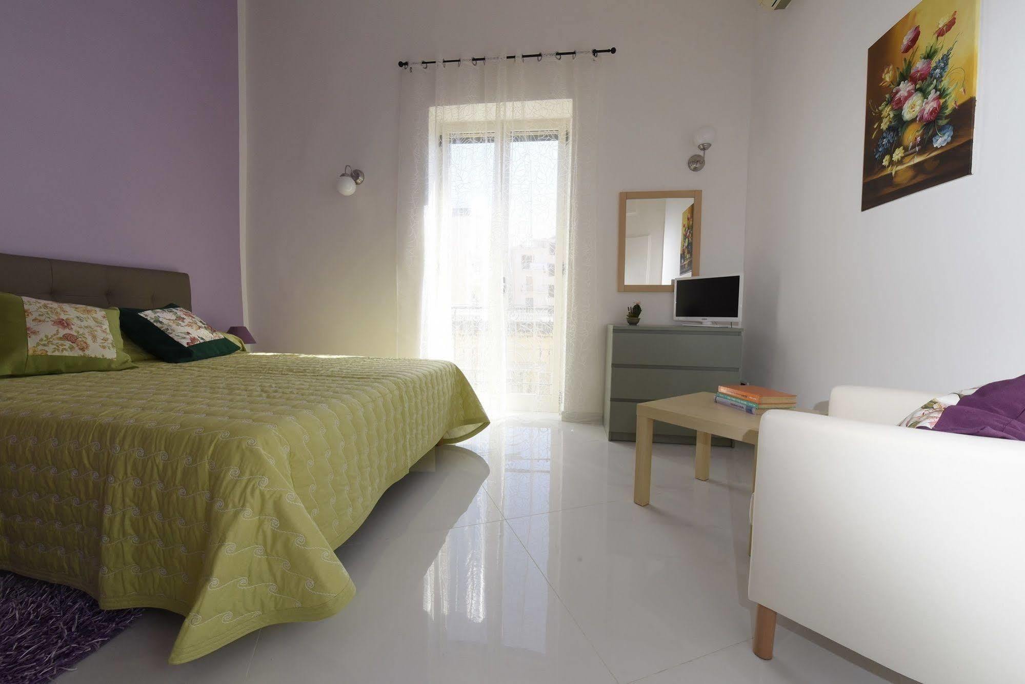 Evita House B&B Pompéi Extérieur photo